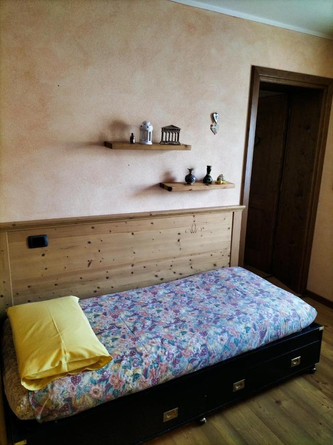 Baita Rutic Oga Bagian luar foto