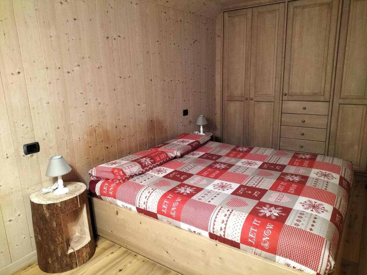 Baita Rutic Oga Bagian luar foto